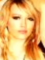 Person who looks like Hilary Duff