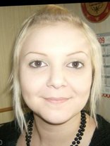 Person who looks like Marisa Coughlan