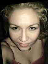 Person who looks like Sarah Wynter