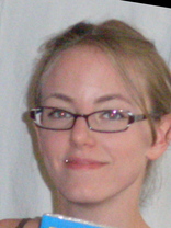 Person who looks like Drea de Matteo