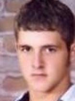 Person who looks like Michael Vartan