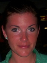 Person who looks like Lesli Kay