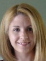 Person who looks like Elisabeth Shue