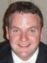 Person who looks like Gary Sinise