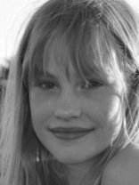 Person who looks like Carly Schroeder