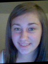 Person who looks like Erin Sanders