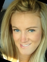 Person who looks like Carolyn Murphy