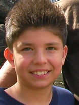 Person who looks like Freddie Highmore