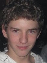 Person who looks like Jeremy Sumpter