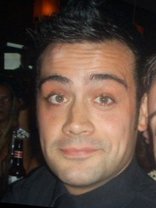 Person who looks like Robbie Williams