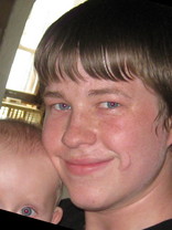 Person who looks like Jason & Jeremy London