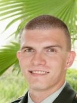 Person who looks like Casper Van Dien