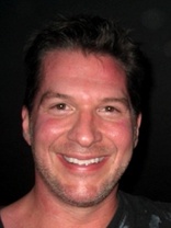 Person who looks like Mark Wahlberg