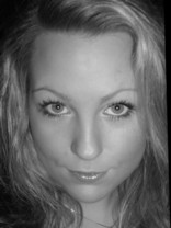 Person who looks like Kiera Chaplin