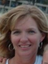 Person who looks like Cheryl Tiegs