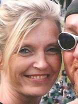 Person who looks like Michelle Pfeiffer