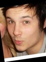 Person who looks like Diego Luna