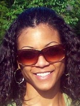 Person who looks like Zoe Saldaña