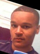 Person who looks like T.I.