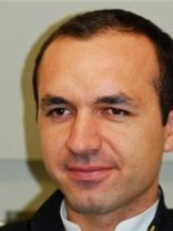 Person who looks like Kevin Spacey