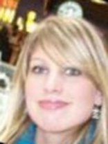 Person who looks like Faith Hill