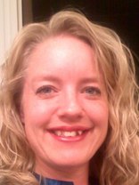 Person who looks like Blythe Danner