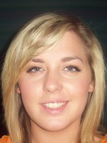 Person who looks like Jennifer Finnigan