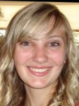 Person who looks like Joey Lauren Adams