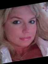 Person who looks like Estella Warren