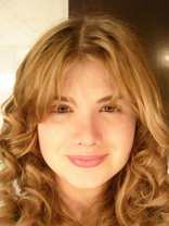 Person who looks like Linda Cardellini