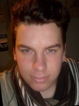 Person who looks like Kevin Zegers