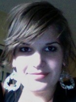 Person who looks like Molly Sims