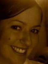 Person who looks like Cara Buono