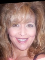 Person who looks like Susan Lucci