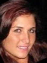 Person who looks like Debra Messing