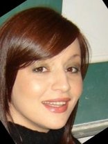 Person who looks like Leah Remini