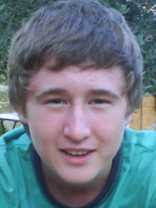 Person who looks like Haley Joel Osment