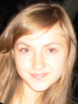 Person who looks like Elizabeth Hendrickson