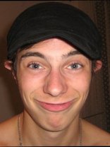 Person who looks like DJ Qualls