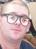 Person who looks like Woody Allen