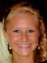 Person who looks like Nicholle Tom