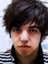 Person who looks like Pete Wentz