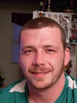 Person who looks like Donnie Wahlberg