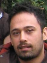 Person who looks like Gael García Bernal