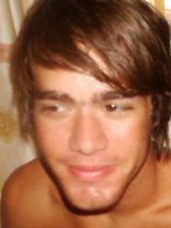 Person who looks like Jonathan Bennett