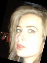 Person who looks like Rosamund Pike