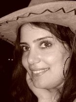 Person who looks like Leslie Bibb