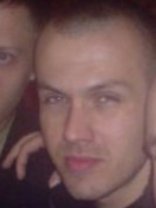 Person who looks like Jason Lewis