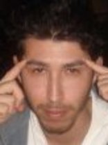 Person who looks like David Schwimmer