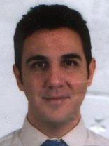 Person who looks like Bobby Cannavale